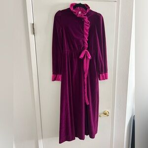 Vintage Gilligan & O’Malley Velour Satin Ruffle Maxi Robe Magenta Housecoat XS
